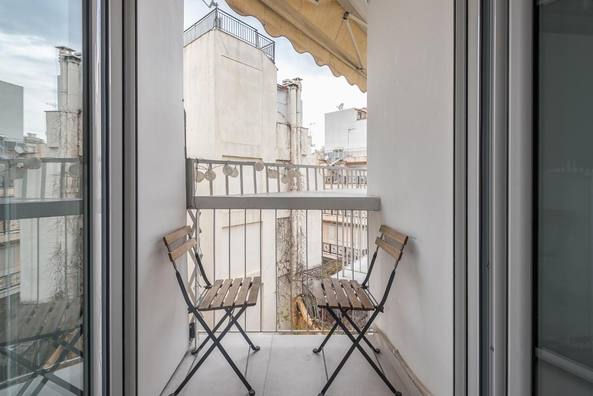 Pame - A Chic In The Heart Of * Athens